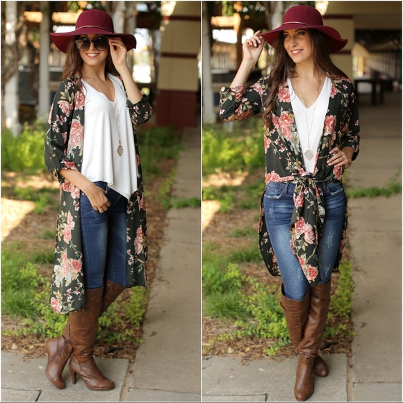 ✨LAST ONE✨Olive Floral Print Tie Front Cardigan - Picture 3 of 4